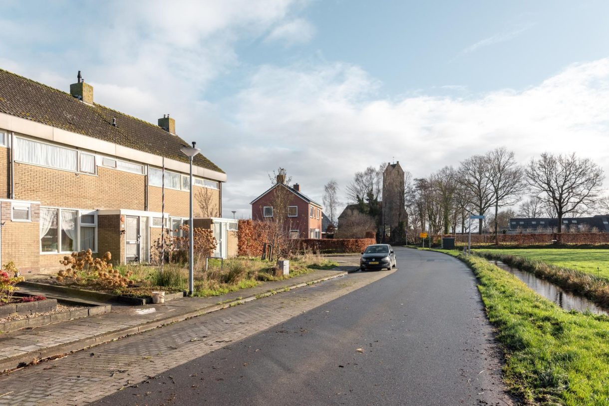 Te koop: Foto Woonhuis aan de Eesterweg 27 in Doezum