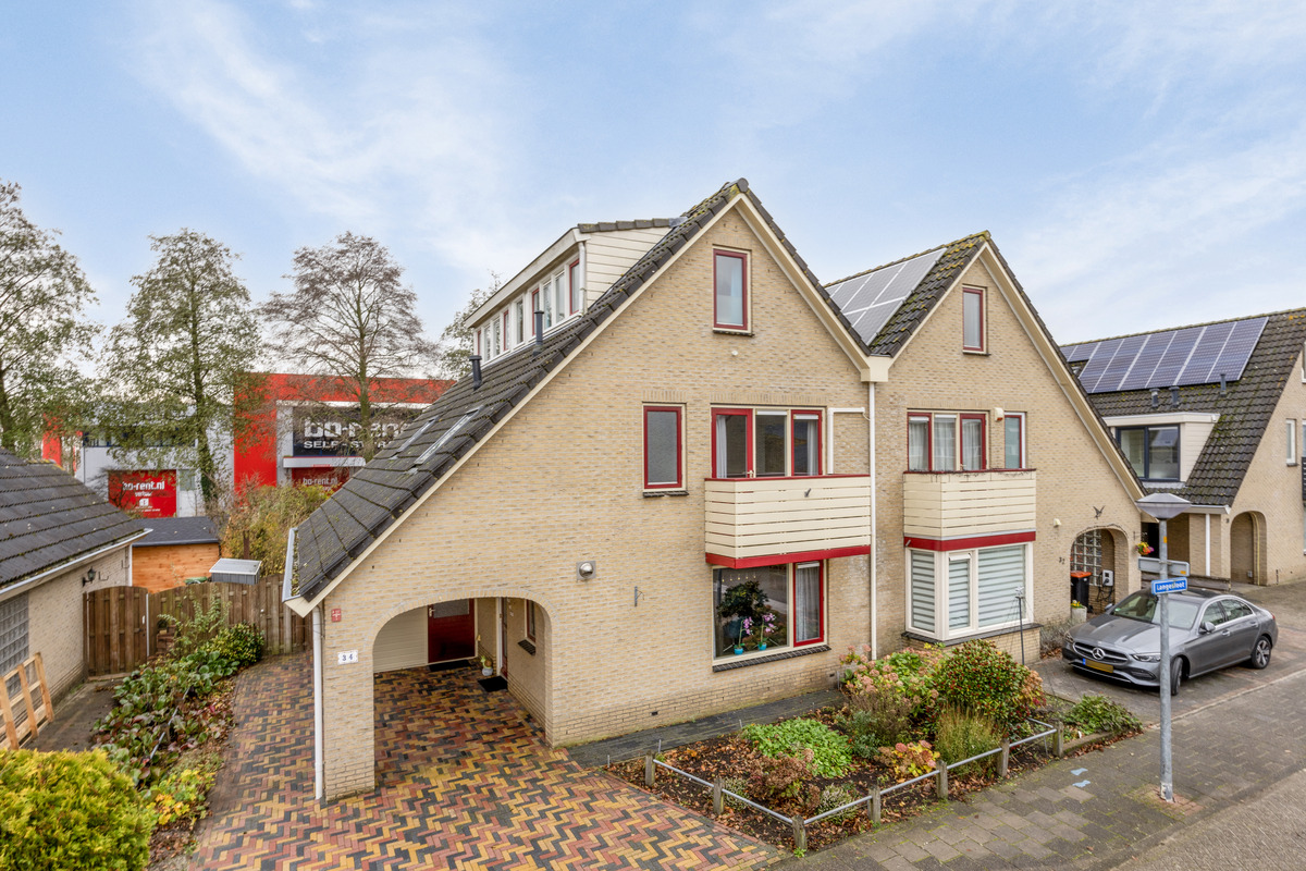Te koop: Foto Woonhuis aan de Langesloot 34 in Lelystad