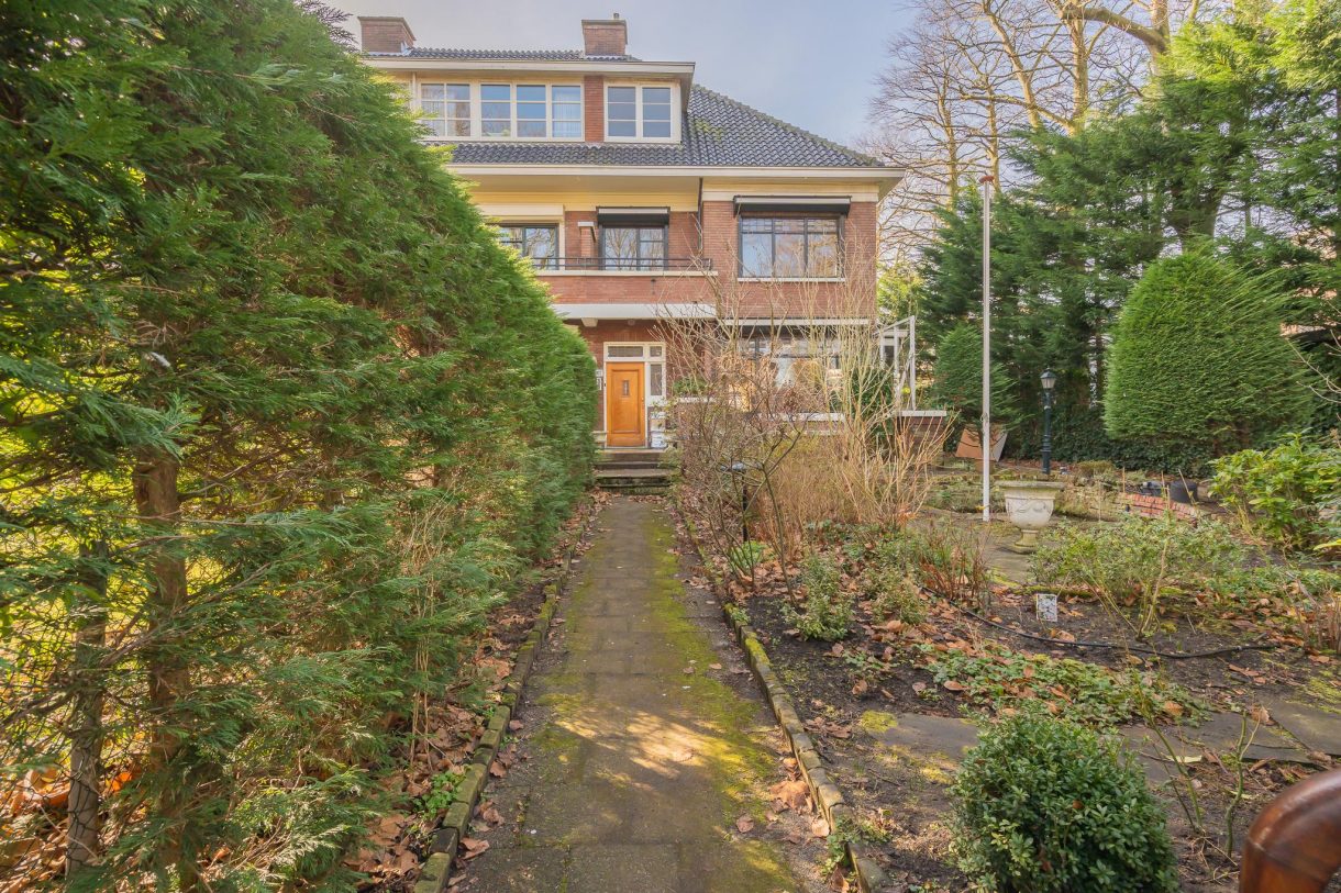 Te koop: Foto Woonhuis aan de Scheveningseweg 102A in 's-Gravenhage