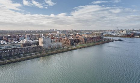 Te koop: Foto Woonhuis aan de Bert Haanstrakade 190 in Amsterdam
