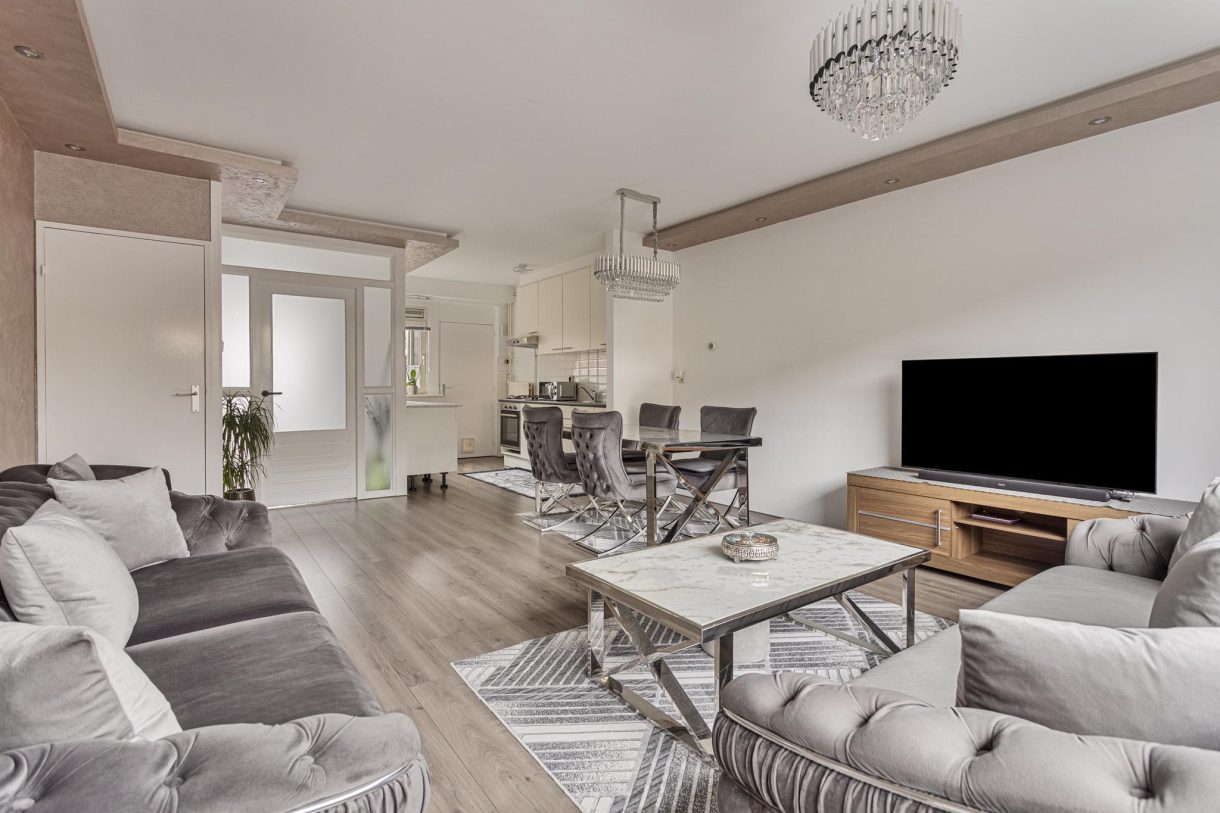 Te koop: Foto Woonhuis aan de Schoenerstraat 19 in Zaandam