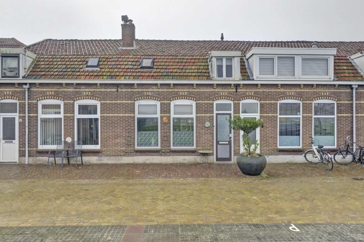 Te koop: Foto Woonhuis aan de Steenstraat 3 in Alphen aan den Rijn