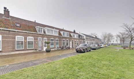 Te koop: Foto Woonhuis aan de Steenstraat 3 in Alphen aan den Rijn