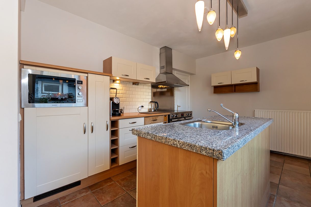 Te koop: Foto Woonhuis aan de Rijksweg 221 in Heumen