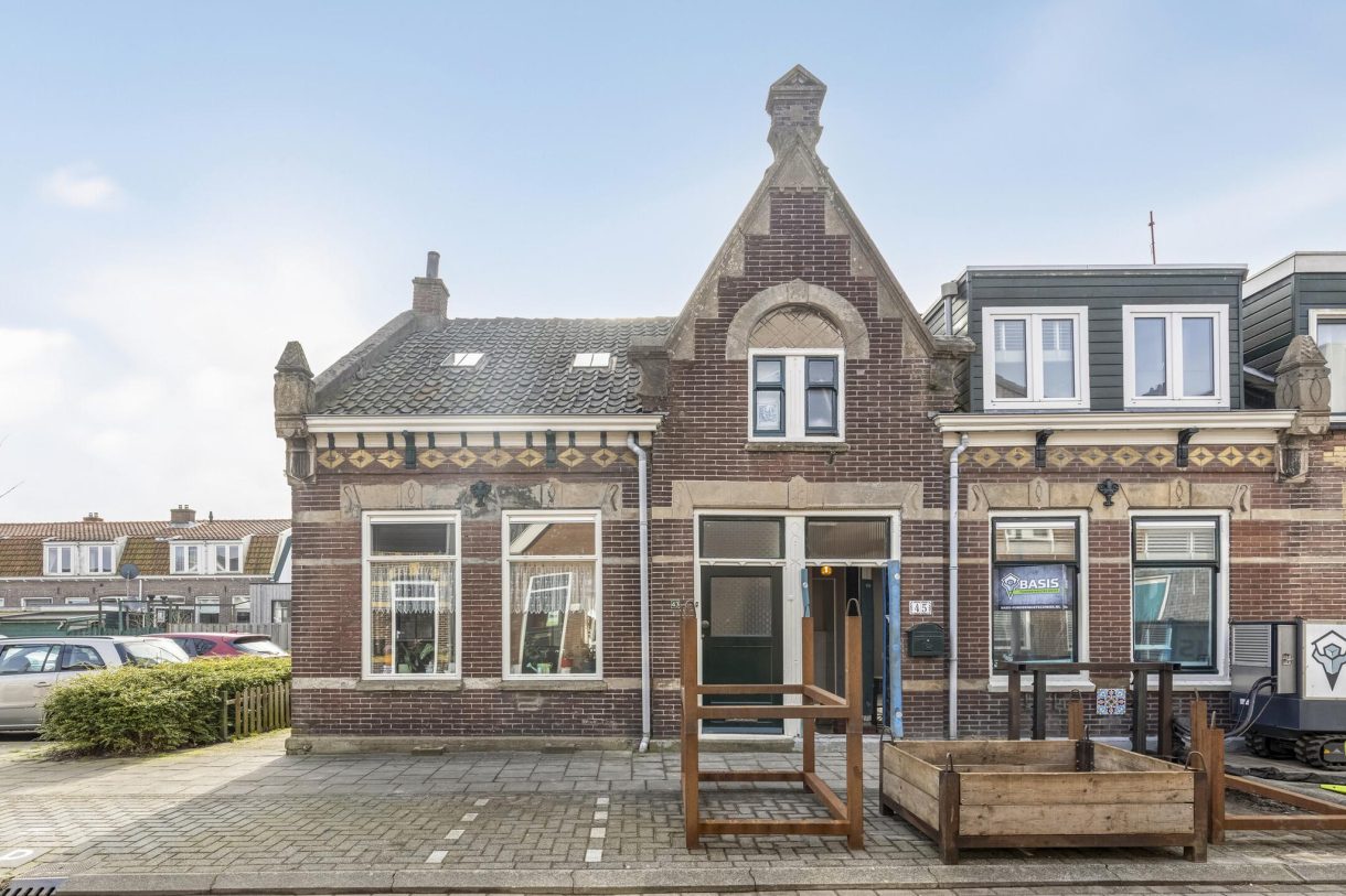 Te koop: Foto Woonhuis aan de Transvaalstraat 43 in Wormerveer