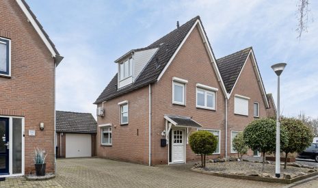 Hoofdfoto van Druten Middelveld 60