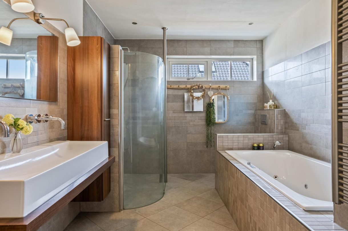 Te koop: Foto Woonhuis aan de Bredevoortsestraatweg 64A in Aalten