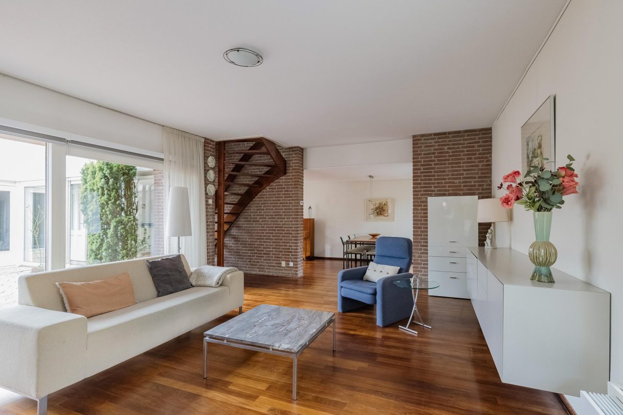 Te koop: Foto Woonhuis aan de Agathapark 22 in Lisse