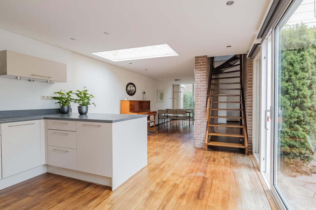 Te koop: Foto Woonhuis aan de Agathapark 22 in Lisse