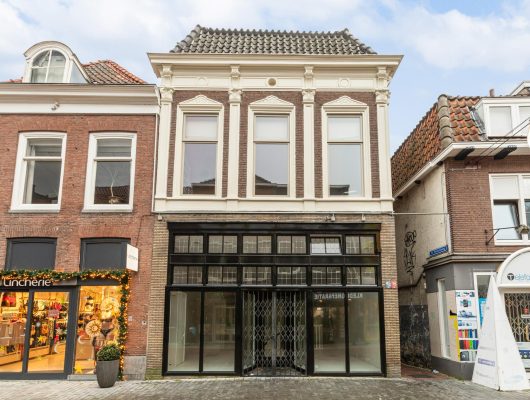 Hoofdfoto van Woerden St. Pietersteeg 1