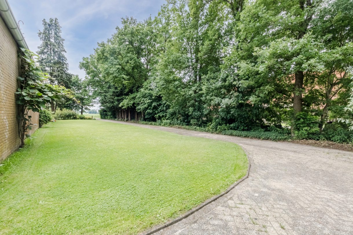 Te koop: Foto Woonhuis aan de Parallelweg 96 in De Krim