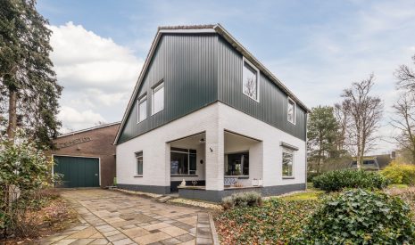 Te koop: Foto Woonhuis aan de Parallelweg 96 in De Krim