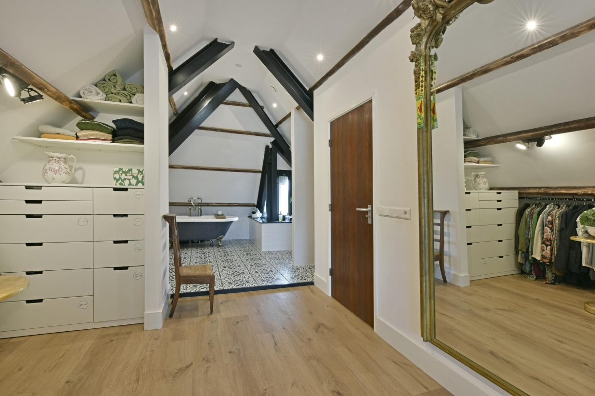 Te koop: Foto Woonhuis aan de Zuideinde 32B in Nieuwkoop