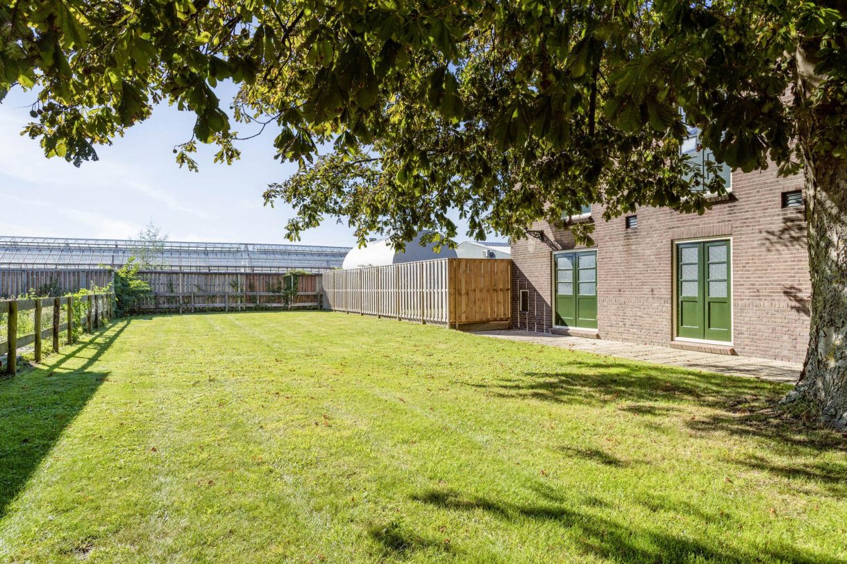 Te koop: Foto Woonhuis aan de Achterweg 19 in Nieuwe Wetering