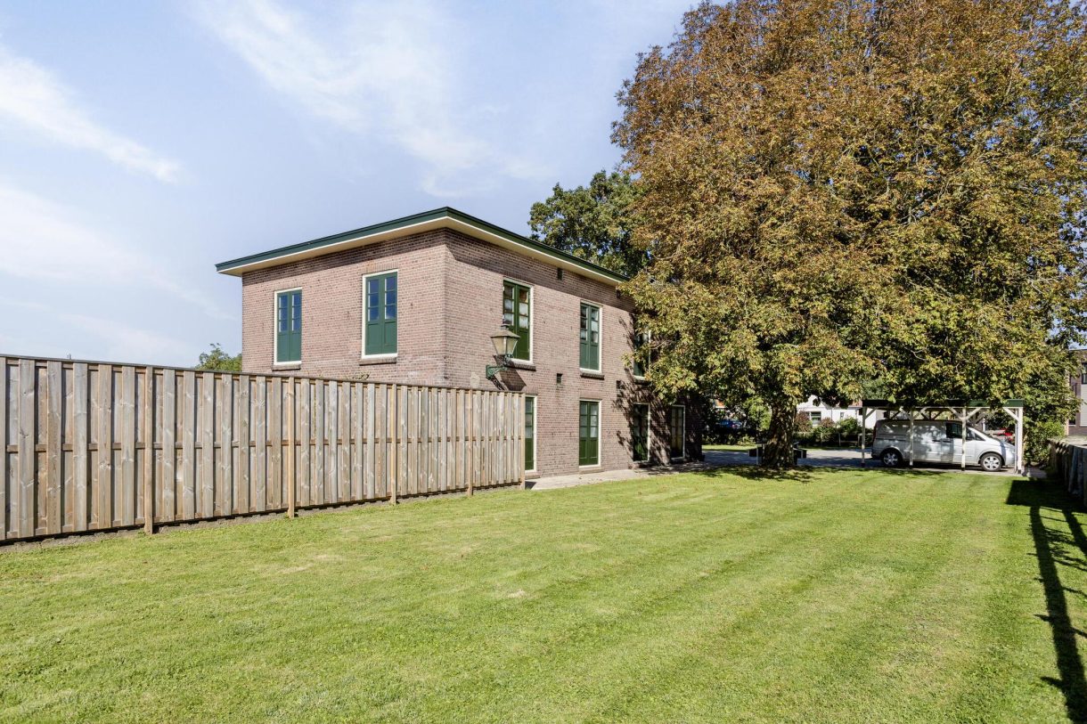 Te koop: Foto Woonhuis aan de Achterweg 19 in Nieuwe Wetering