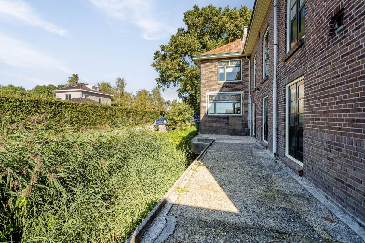 Te koop: Foto Woonhuis aan de Achterweg 19 in Nieuwe Wetering