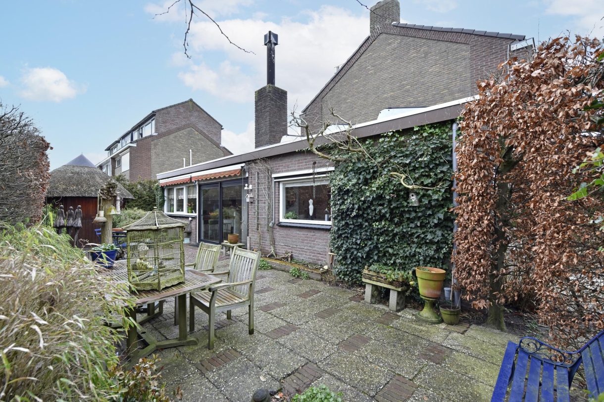 Te koop: Foto Woonhuis aan de Beatrixlaan 11 in Nieuwkoop