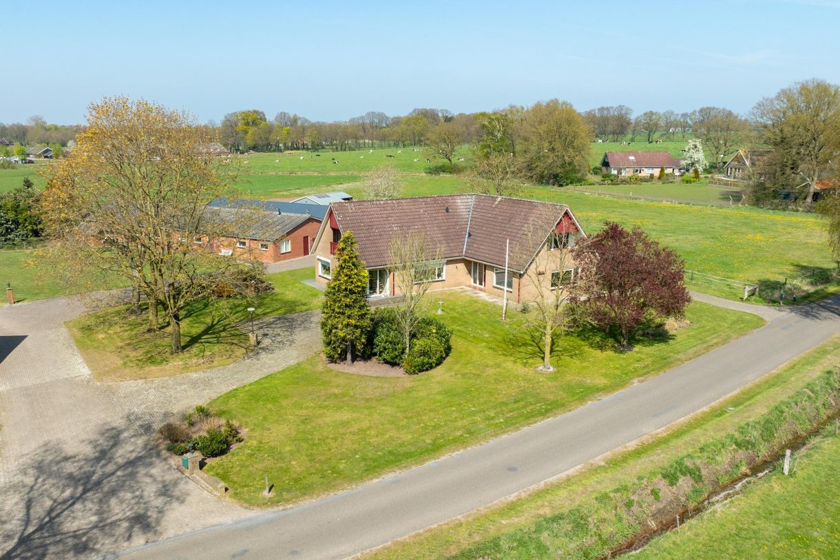 Te koop: Foto Woonhuis aan de Markerinkdijk 40 - 42 ong in Aalten