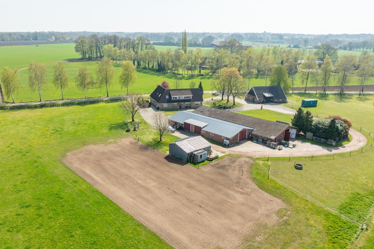 Te koop: Foto Woonhuis aan de Markerinkdijk 40 - 42 ong in Aalten