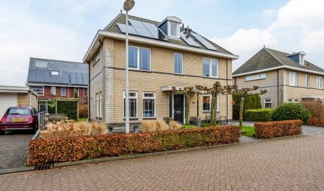 Te koop: Foto Woonhuis aan de Meerval 10 in Hoogeveen