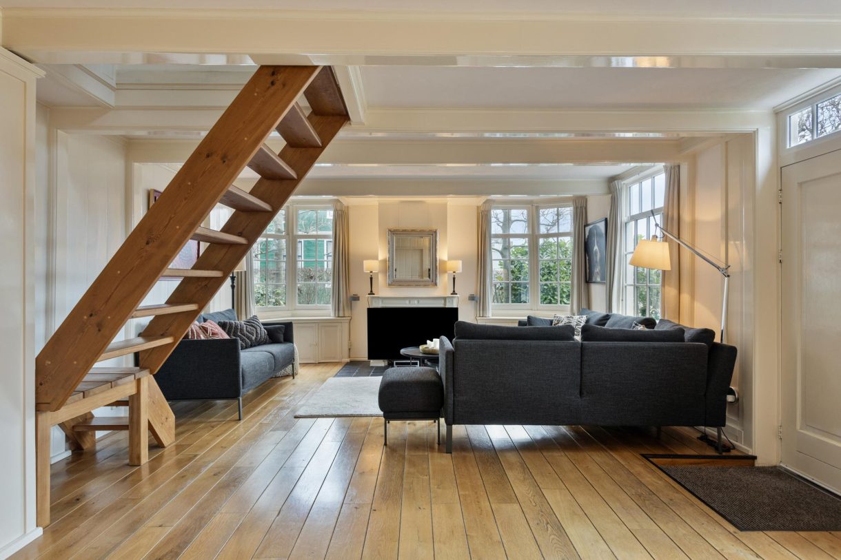 Te koop: Foto Woonhuis aan de Zuideinde 13-15 in Koog aan de Zaan