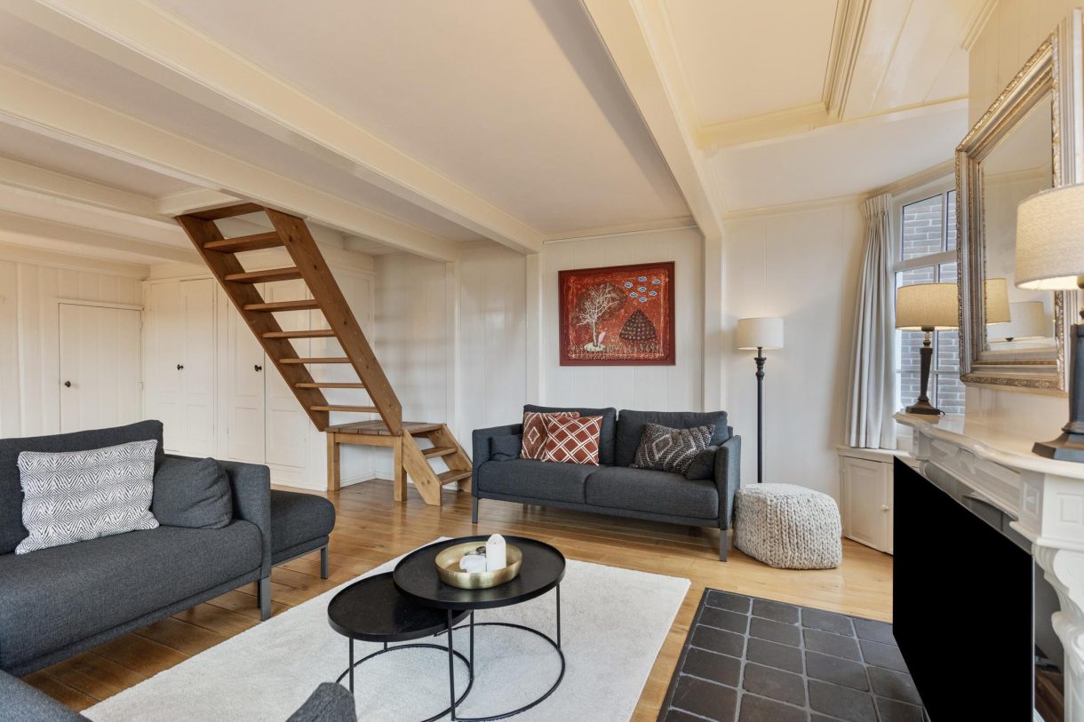 Te koop: Foto Woonhuis aan de Zuideinde 13-15 in Koog aan de Zaan