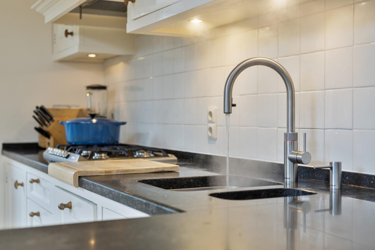 Te koop: Foto Woonhuis aan de Zuideinde 13-15 in Koog aan de Zaan