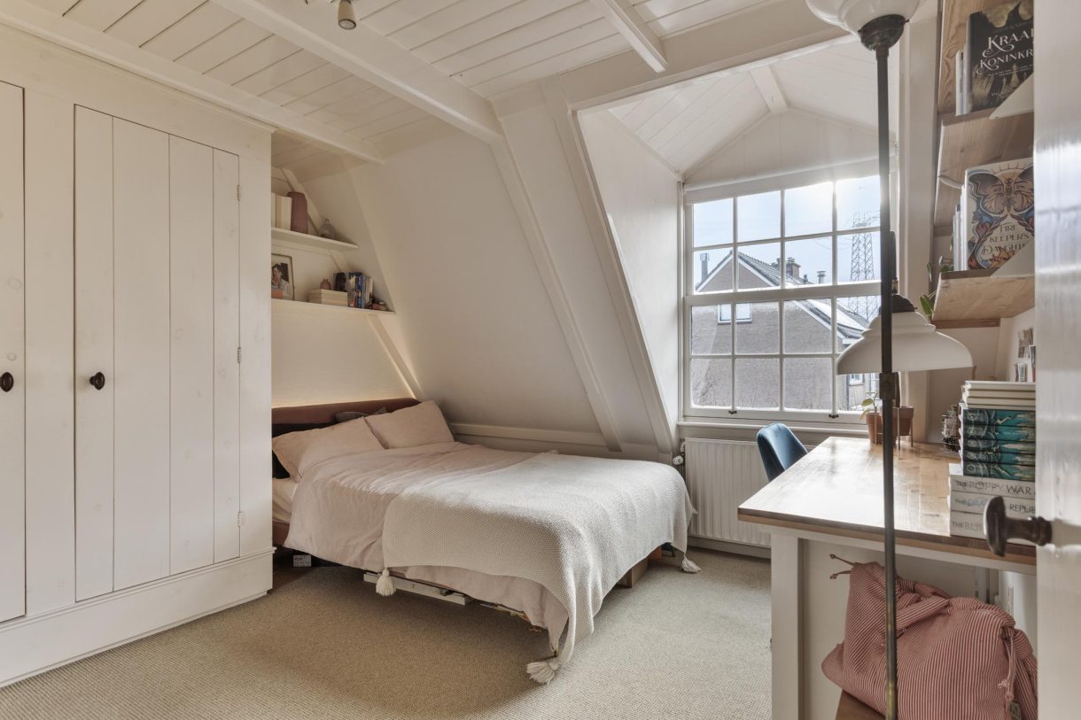 Te koop: Foto Woonhuis aan de Zuideinde 13-15 in Koog aan de Zaan