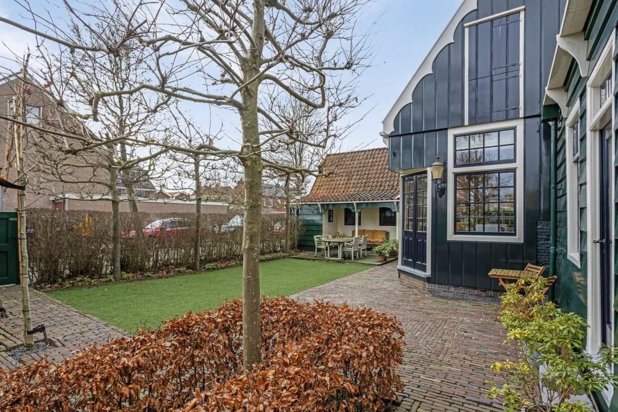 Te koop: Foto Woonhuis aan de Zuideinde 13-15 in Koog aan de Zaan