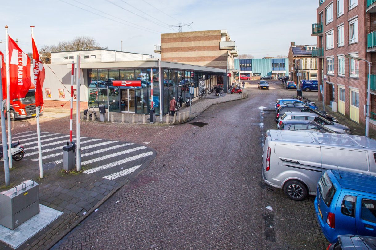 Te koop: Foto Woonhuis aan de Zuideinde 13-15 in Koog aan de Zaan