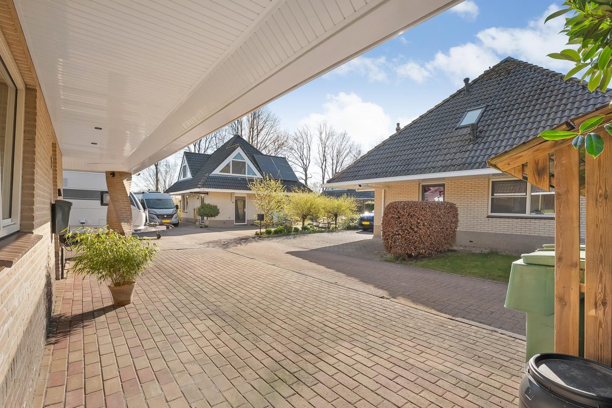 Te koop: Foto Woonhuis aan de Binnenweg 22 in Nijeveen