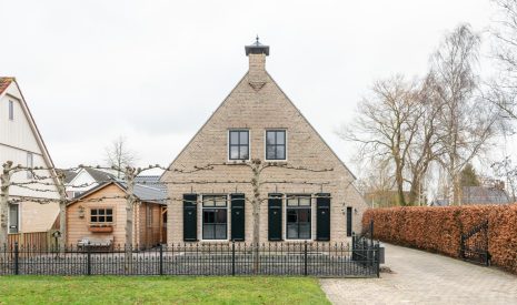 Te koop: Foto Woonhuis aan de De Opslach 13 in Augustinusga