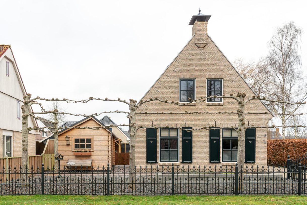 Te koop: Foto Woonhuis aan de De Opslach 13 in Augustinusga