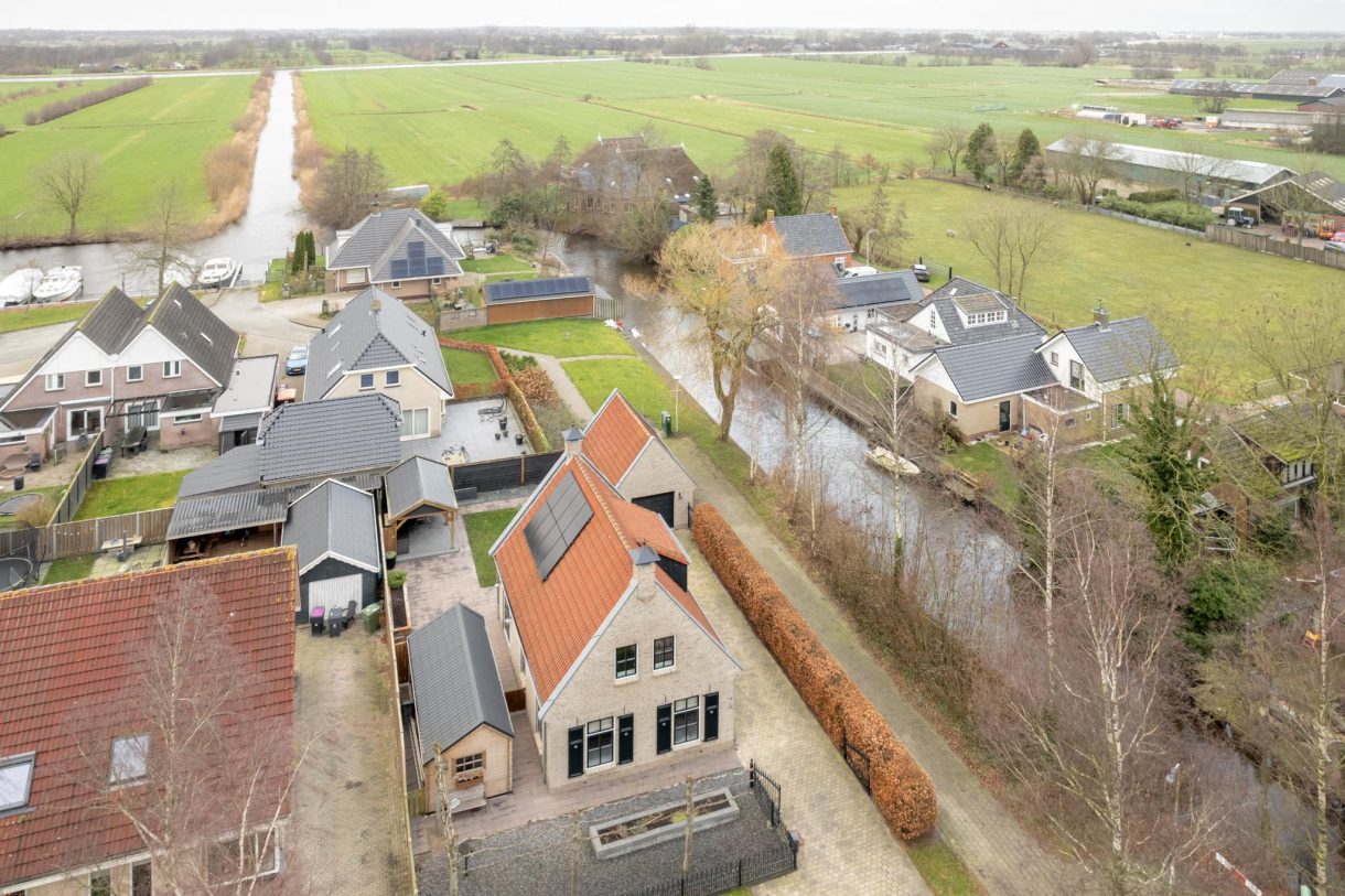 Te koop: Foto Woonhuis aan de De Opslach 13 in Augustinusga