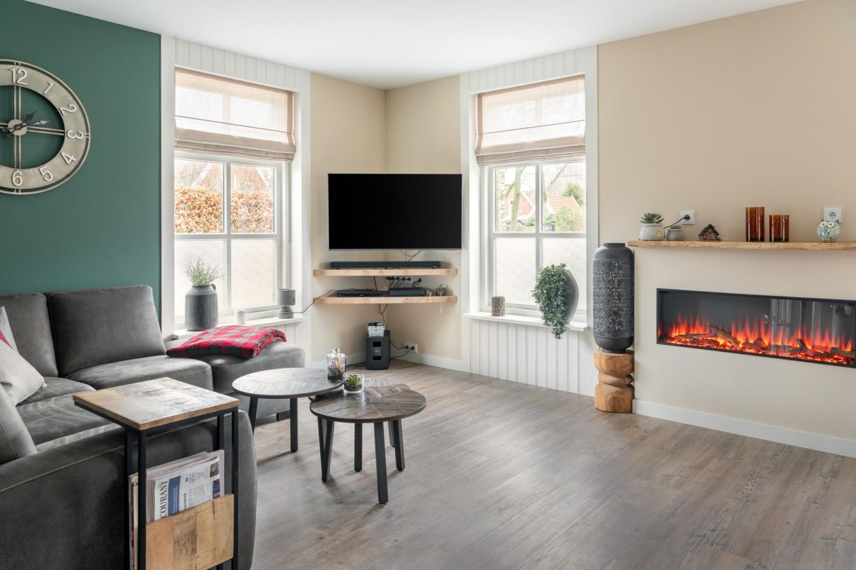 Te koop: Foto Woonhuis aan de De Opslach 13 in Augustinusga