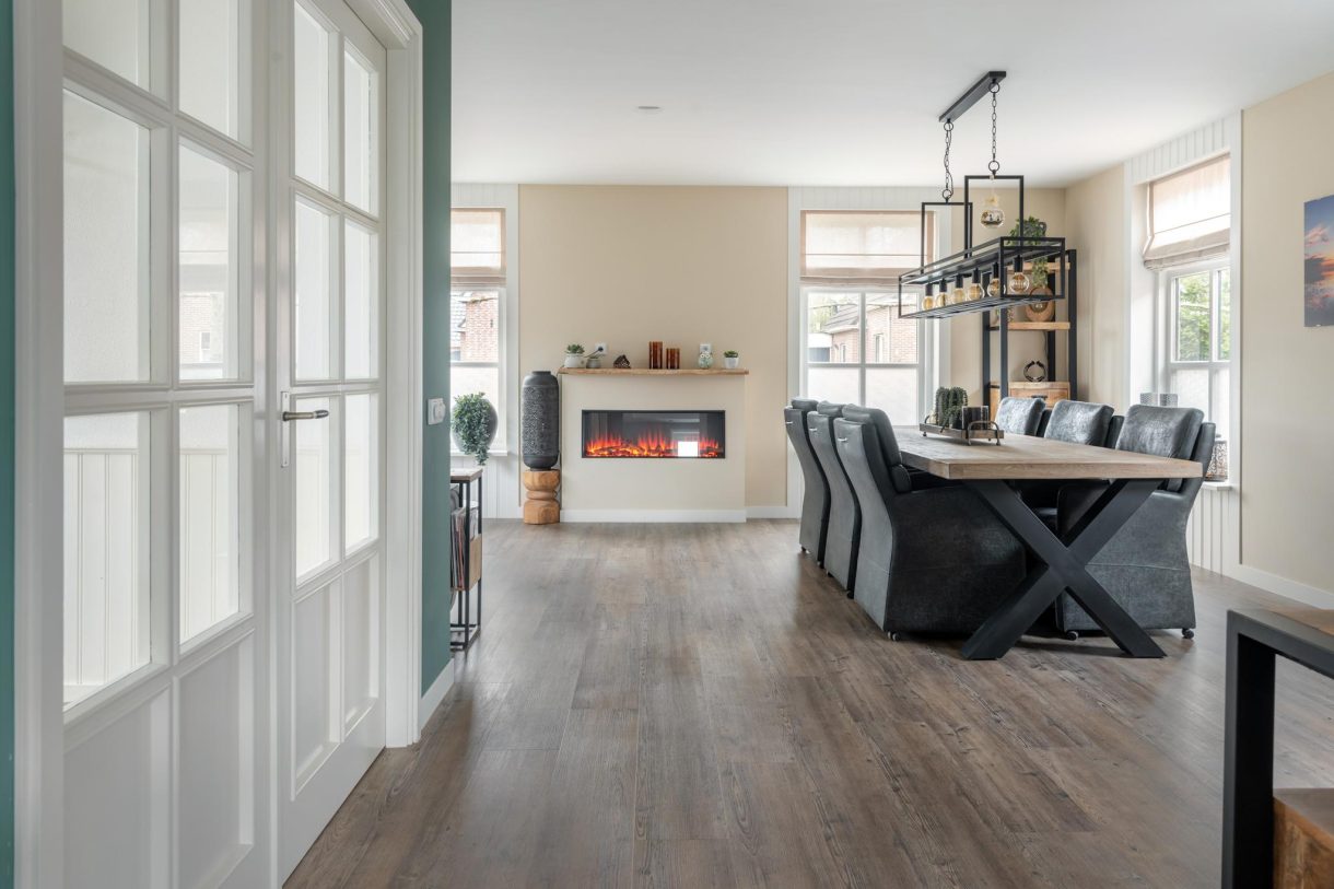 Te koop: Foto Woonhuis aan de De Opslach 13 in Augustinusga