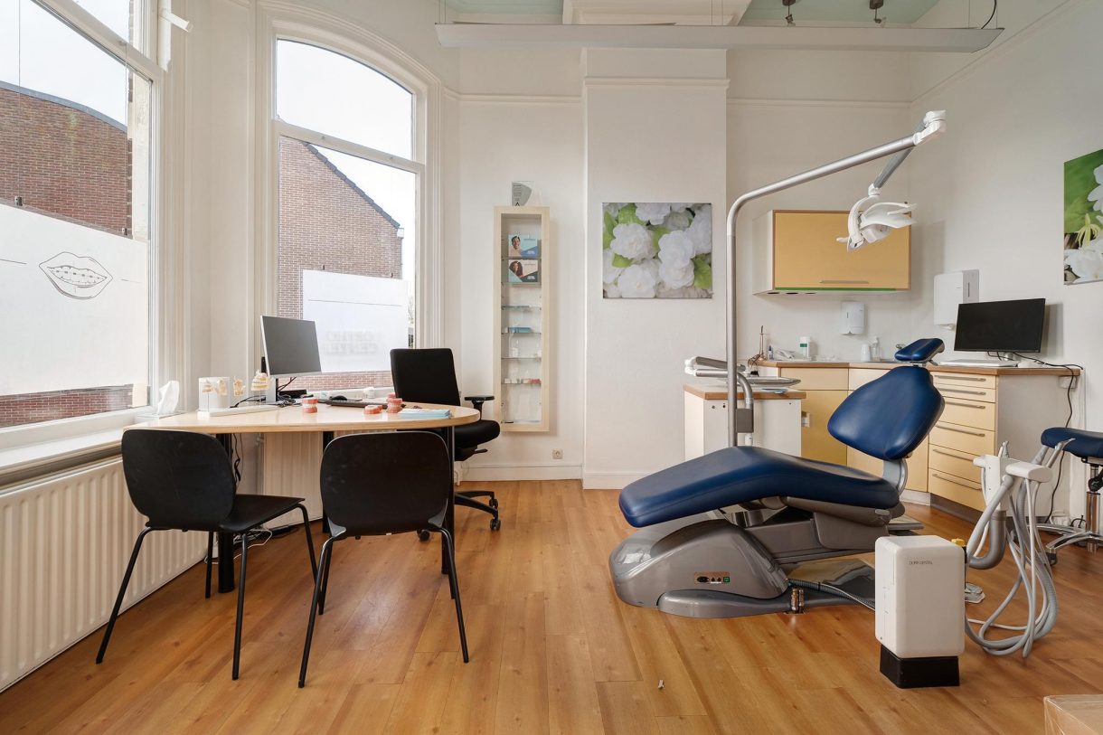 Te koop: Foto Woonhuis aan de Stationsweg 33 in Meppel