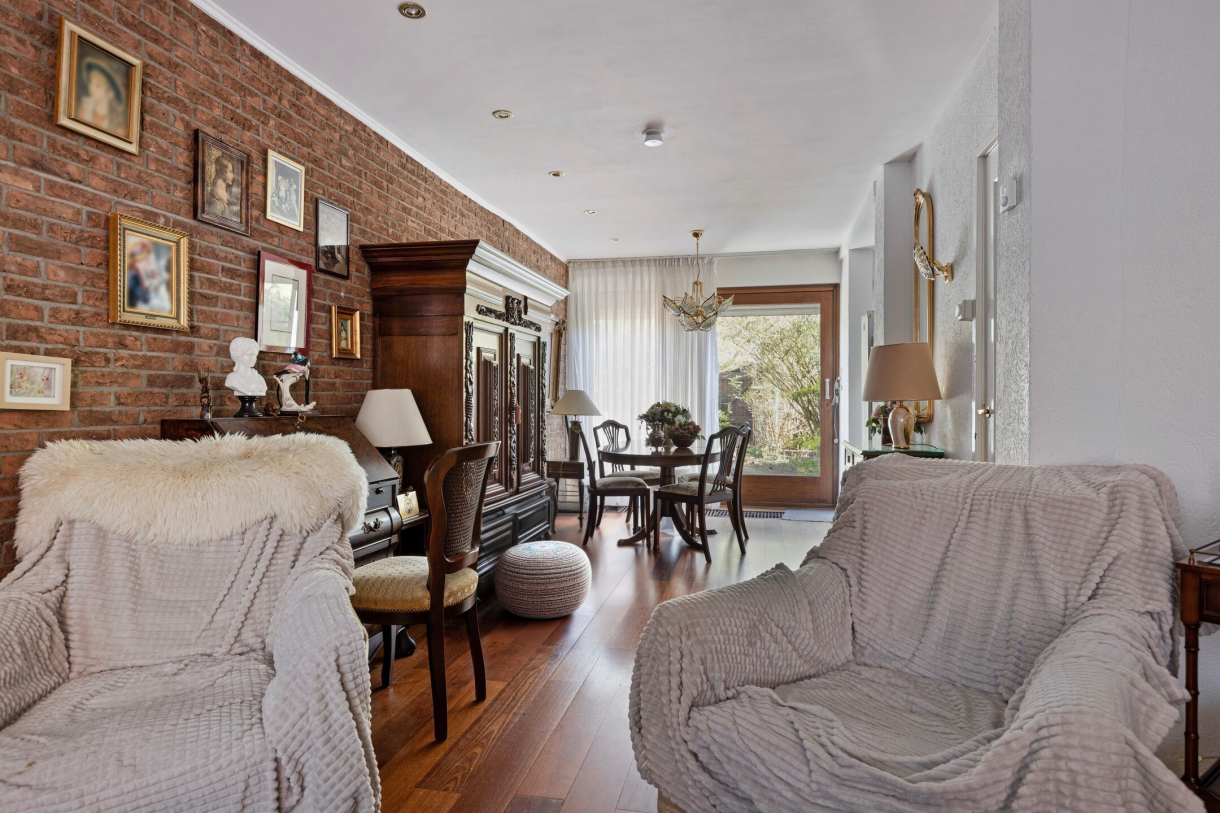 Te koop: Foto Woonhuis aan de Hazelaarstraat 75 in Arnhem