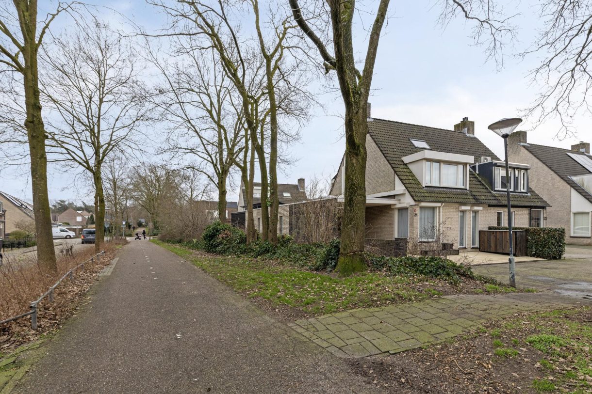 Te koop: Foto Woonhuis aan de Nierslaan 21 in Helmond