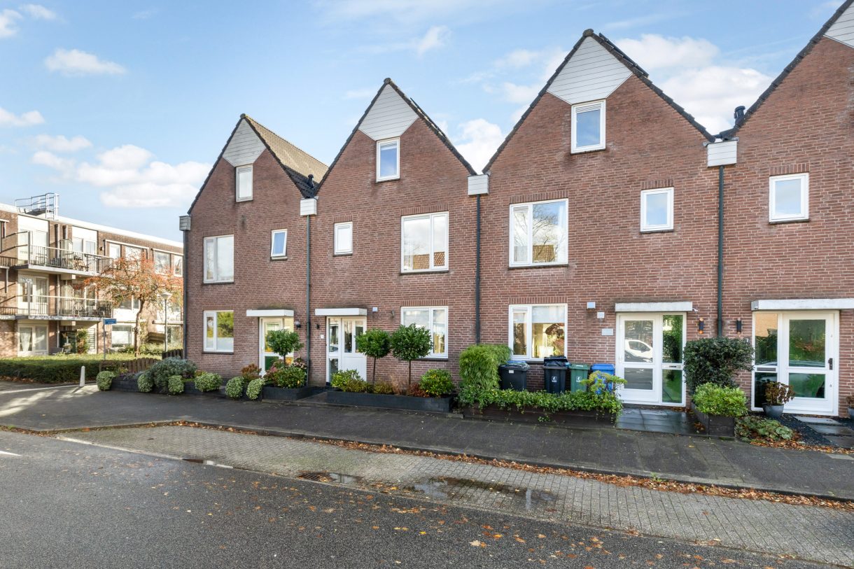 Te koop: Foto Woonhuis aan de Klaproosweide 3 in Woerden