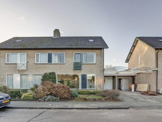 Hoofdfoto van Dongen Gladioolstraat 23