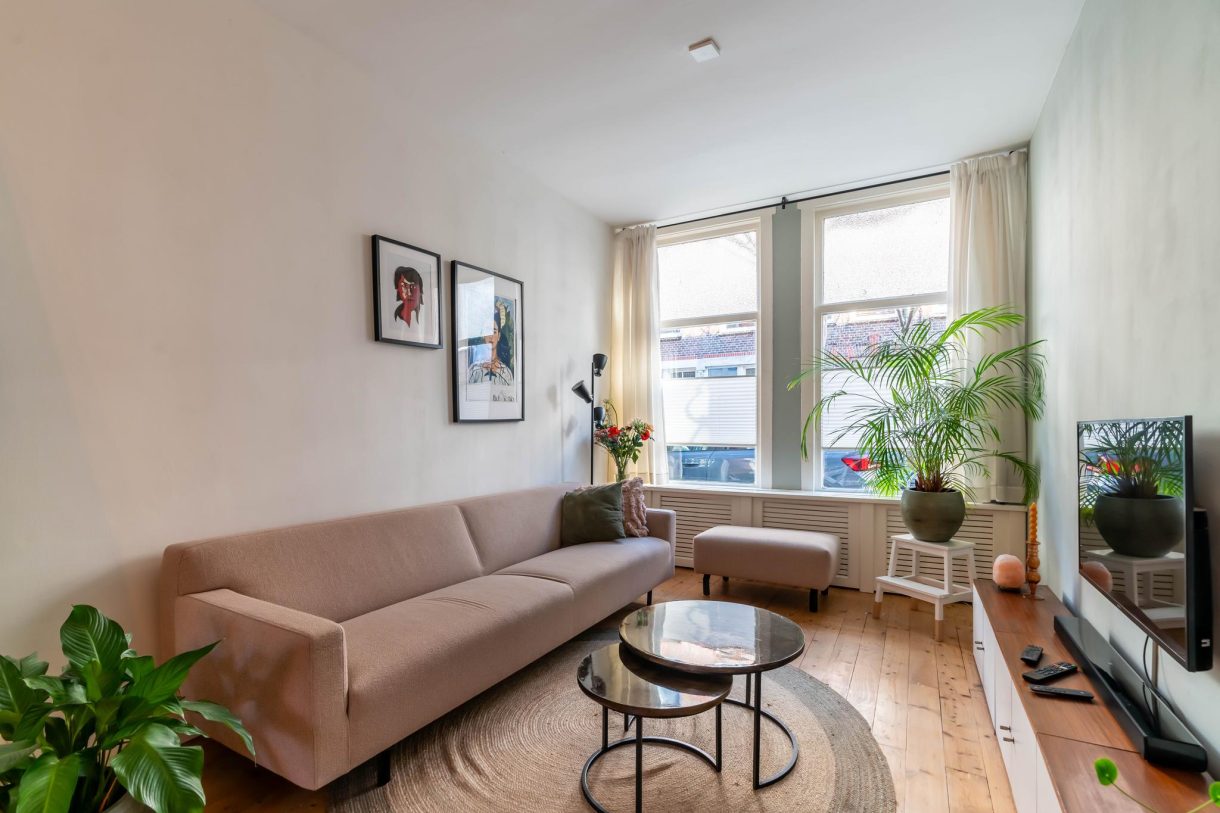 Te koop: Foto Appartement aan de Govert Bidloostraat 56 in 's-Gravenhage