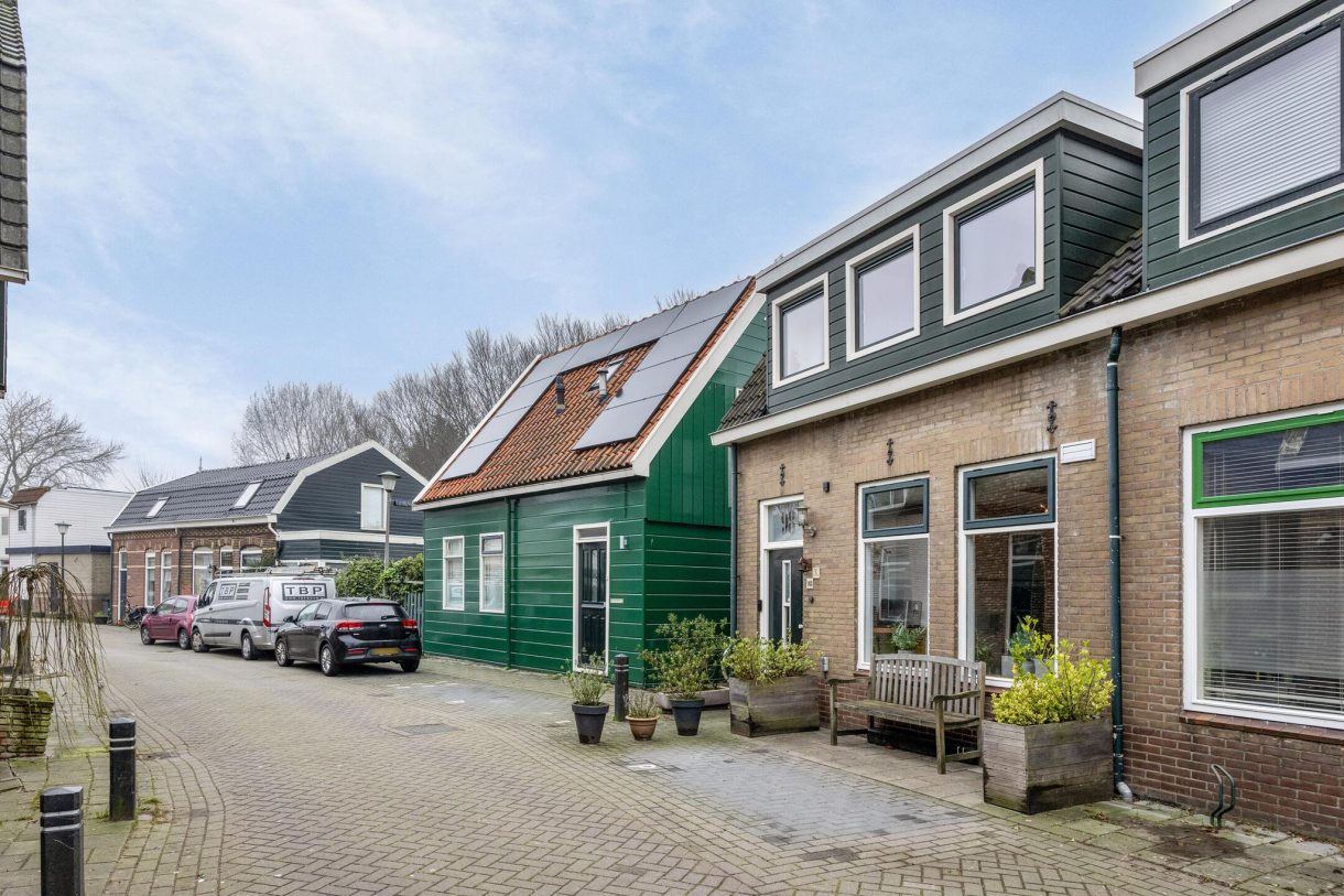 Te koop: Foto Woonhuis aan de Westzanerdijk 98 in Zaandam