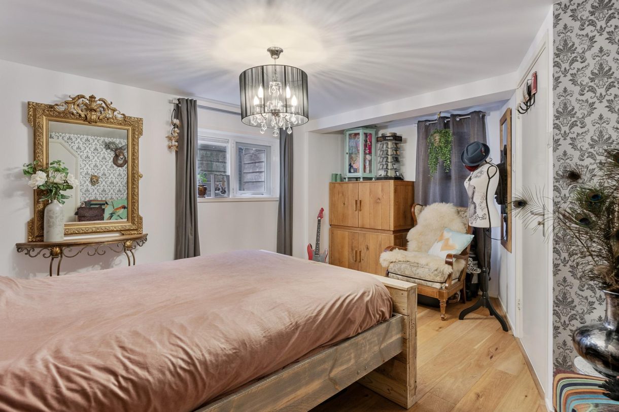 Te koop: Foto Woonhuis aan de Westzanerdijk 98 in Zaandam