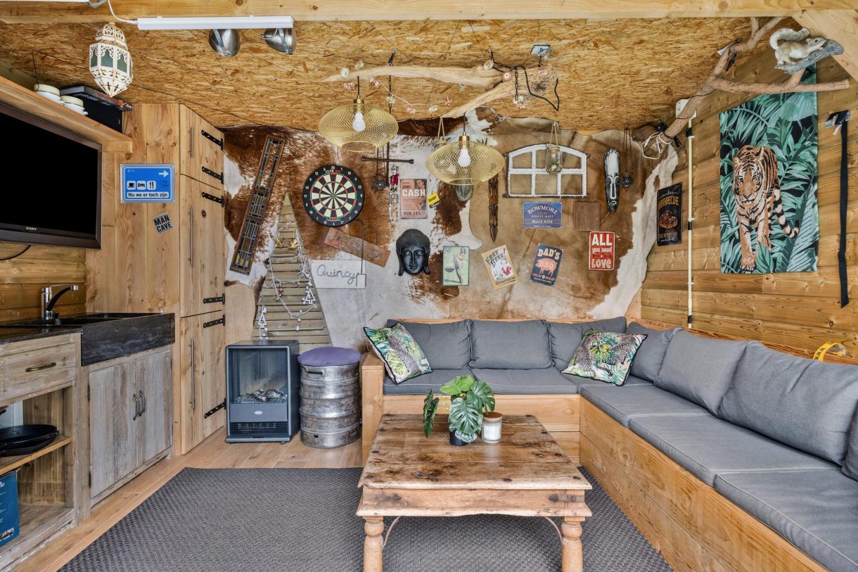 Te koop: Foto Woonhuis aan de Westzanerdijk 98 in Zaandam