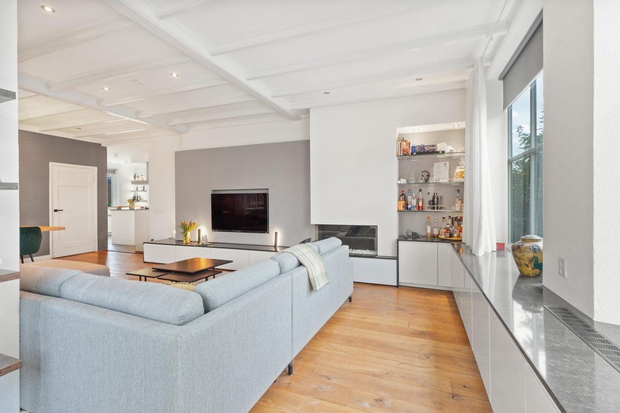 Te koop: Foto Woonhuis aan de Kerkplein 7 in Leuth