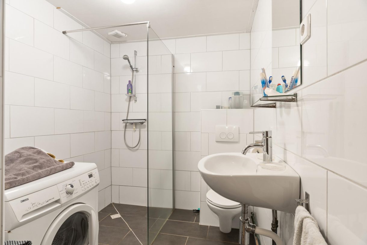 Te koop: Foto Woonhuis aan de Kerkplein 7 in Leuth