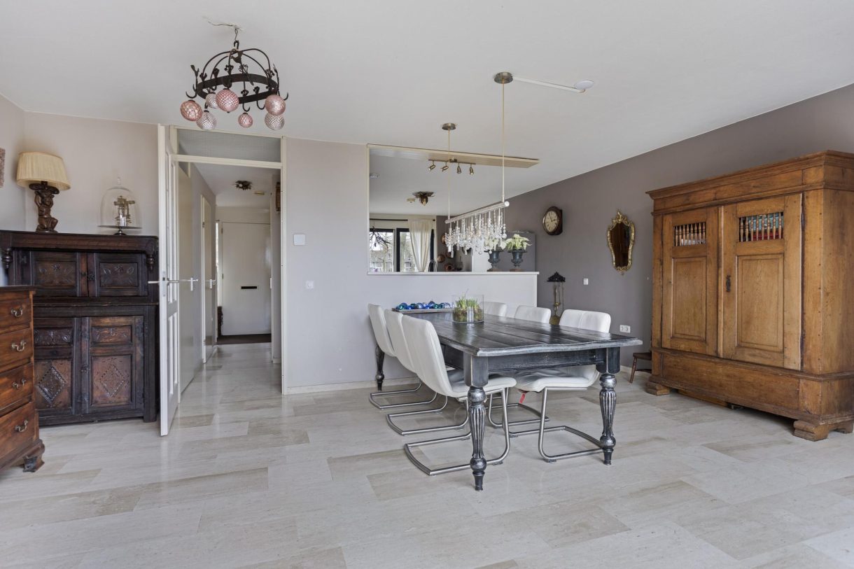 Te koop: Foto Woonhuis aan de St.-Pietersberg 63 in De Meern