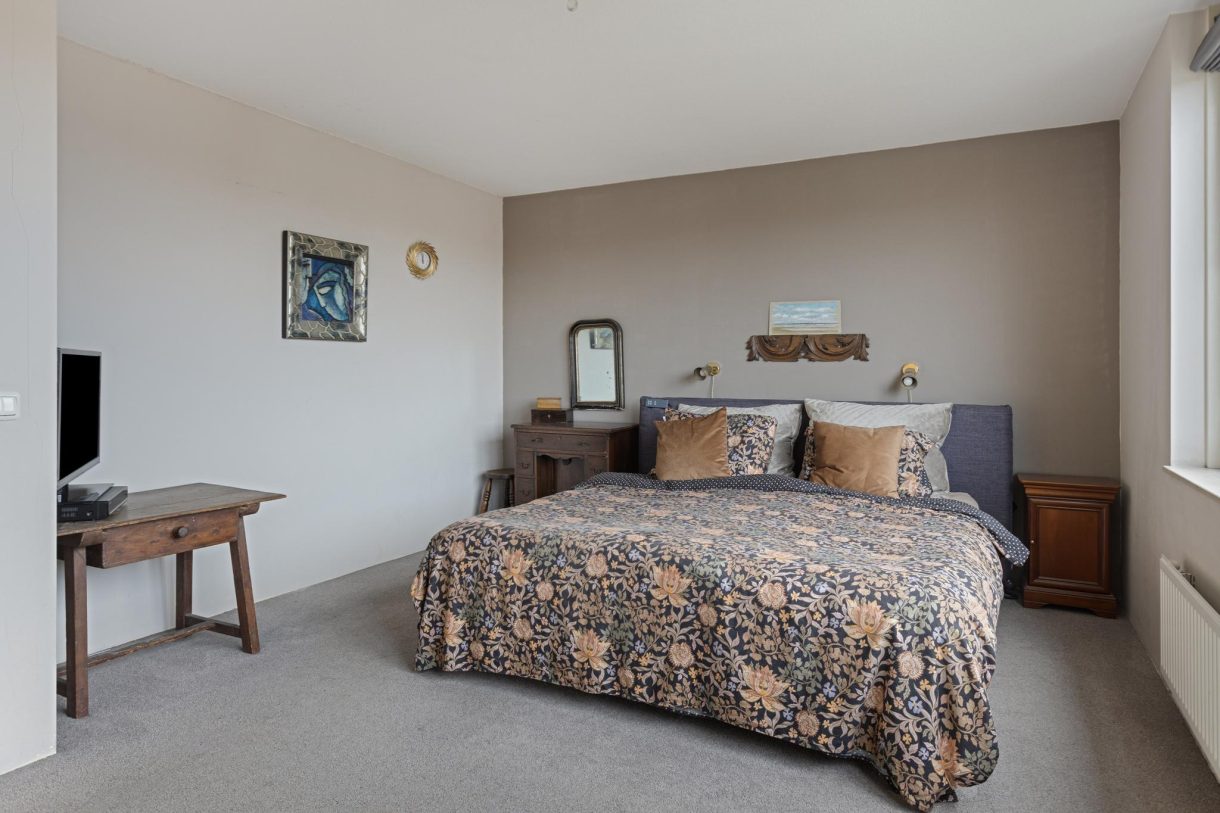 Te koop: Foto Woonhuis aan de St.-Pietersberg 63 in De Meern