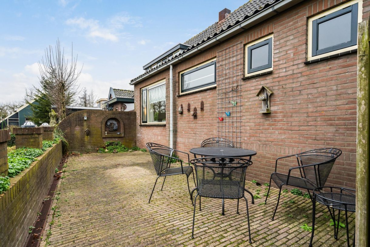 Te koop: Foto Woonhuis aan de Lange Meentweg 1 in Woerdense Verlaat